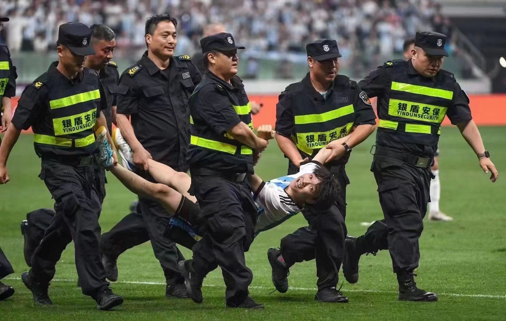 Doinb俱乐部赛事进球助球迷热议的简单介绍|乐游捕鱼体育直播在线观看